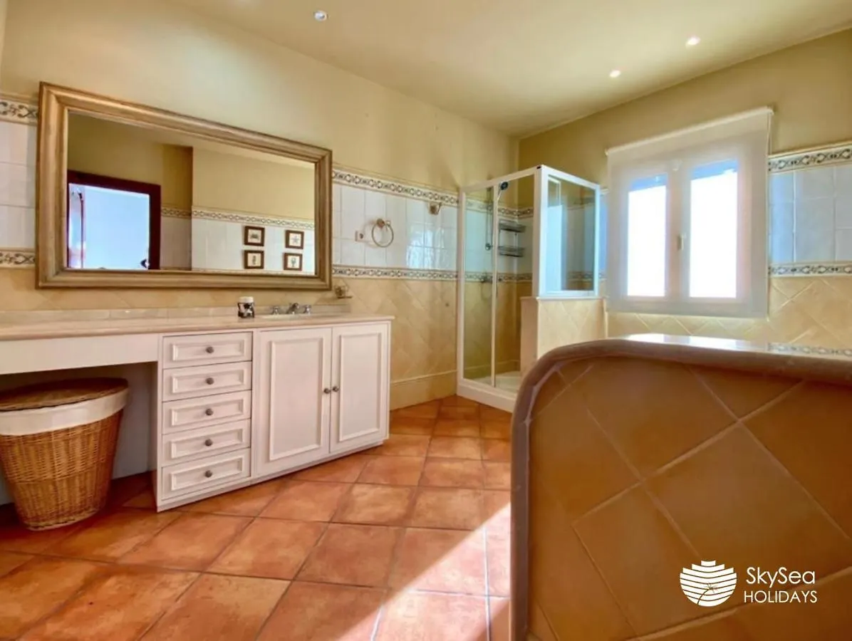 Sky Sea Holidays Villa Montilla Alhaurin de la Torre