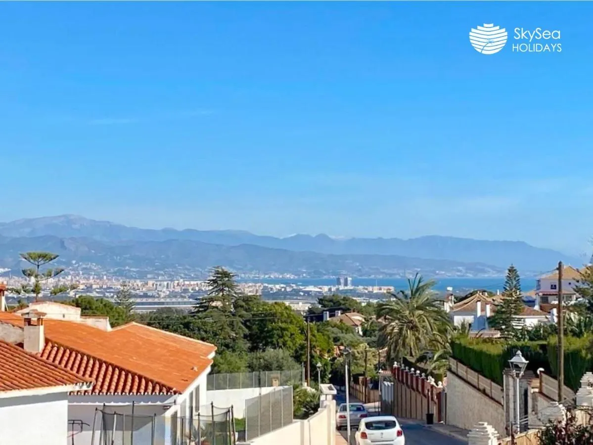 Sky Sea Holidays Villa Montilla Alhaurin de la Torre